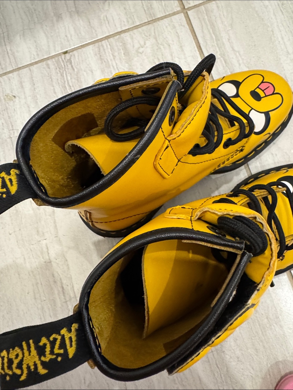 Dr. Martens Lace Up Boots Jake The Dog Collab - Picture 8 of 10
